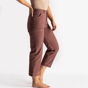 Soluna Collective Cargo Cropped Pants In Clay Colorway Women's Size 16